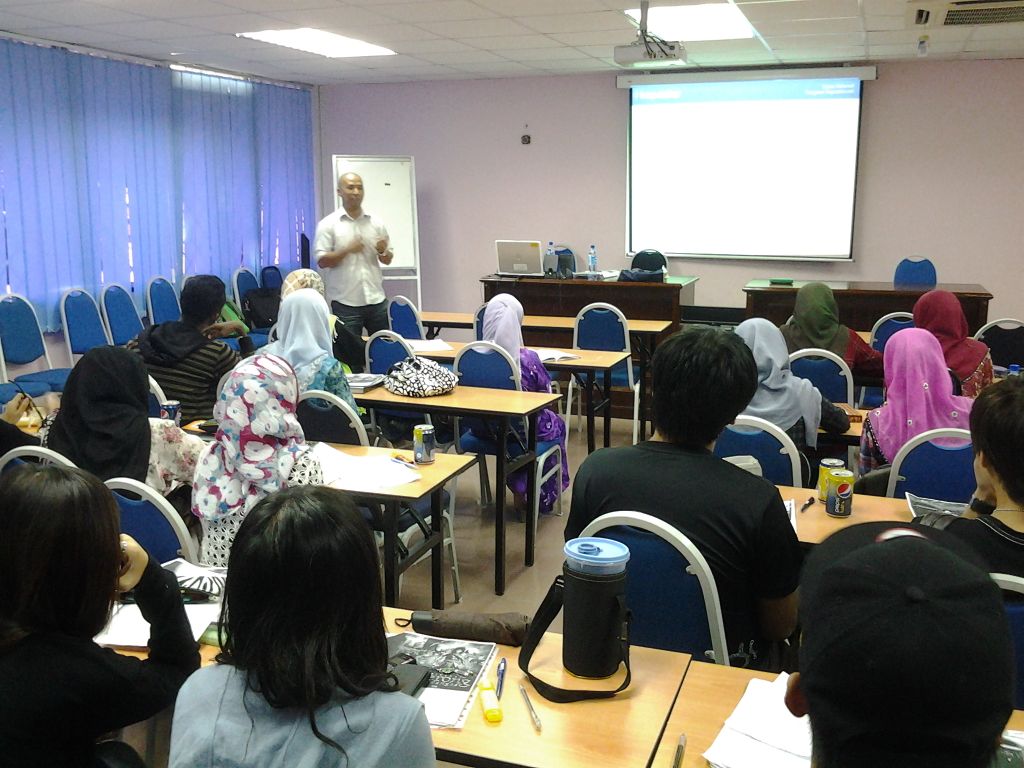 Menjadi Tetamu Pensyarah Di UKM